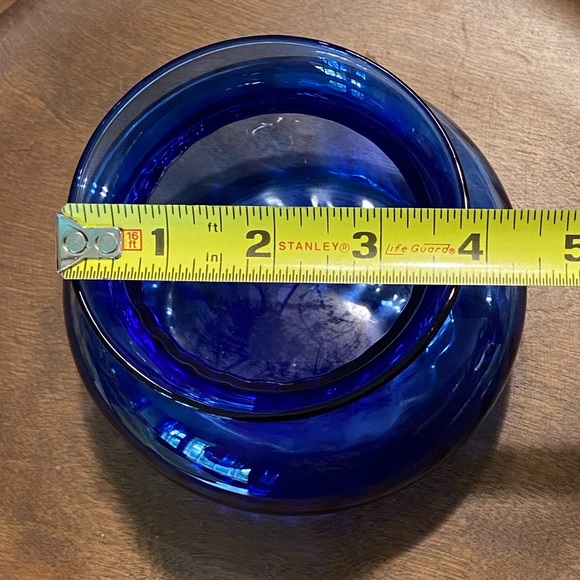 Blue Glass Vase - Picture 4 of 4